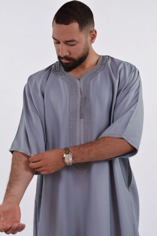 Linen Moroccan Thobe for Men with Rings Embroidery