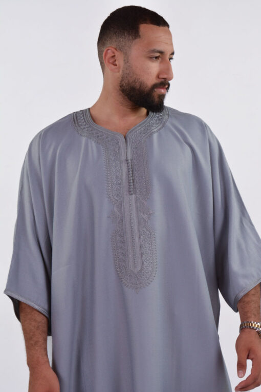 LINEN MOROCCAN THOBE FOR MEN – BUTTERFLY EMBROIDERY